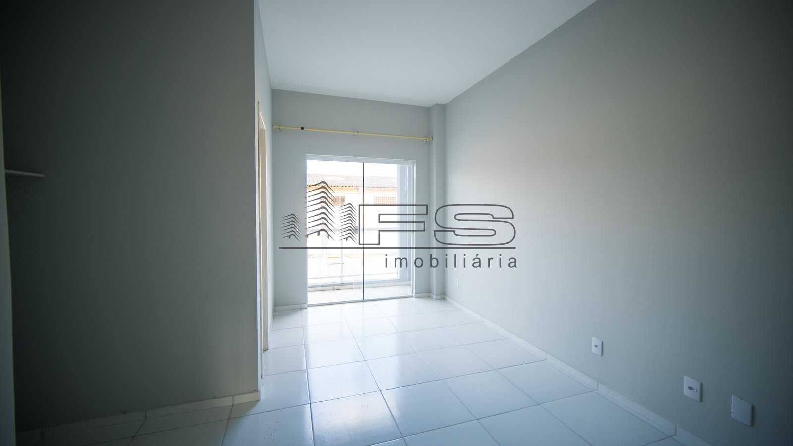 V10105 - Sobrado, 2 suítes, Morretes, Itapema