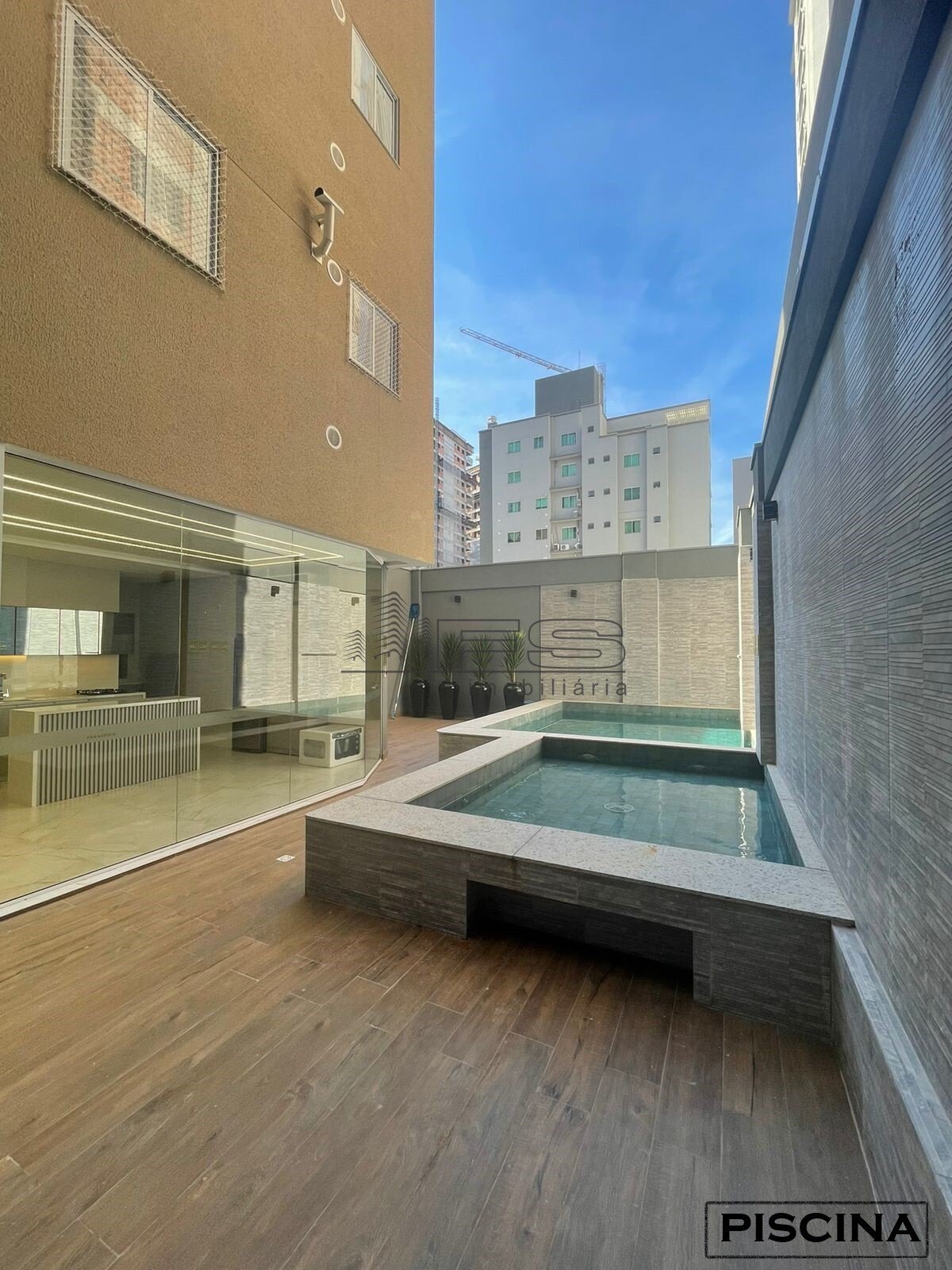 V2828 - Residencial Paradisus, 2 dormitórios, Morretes, Itapema