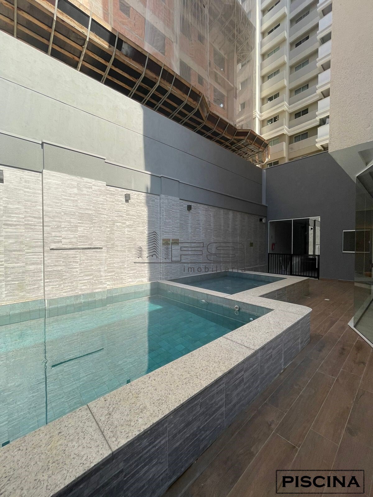 PARADISUS (2)