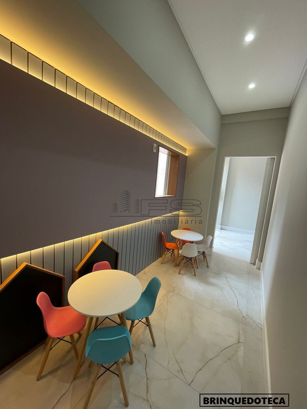 V2828 - Residencial Paradisus, 2 dormitórios, Morretes, Itapema