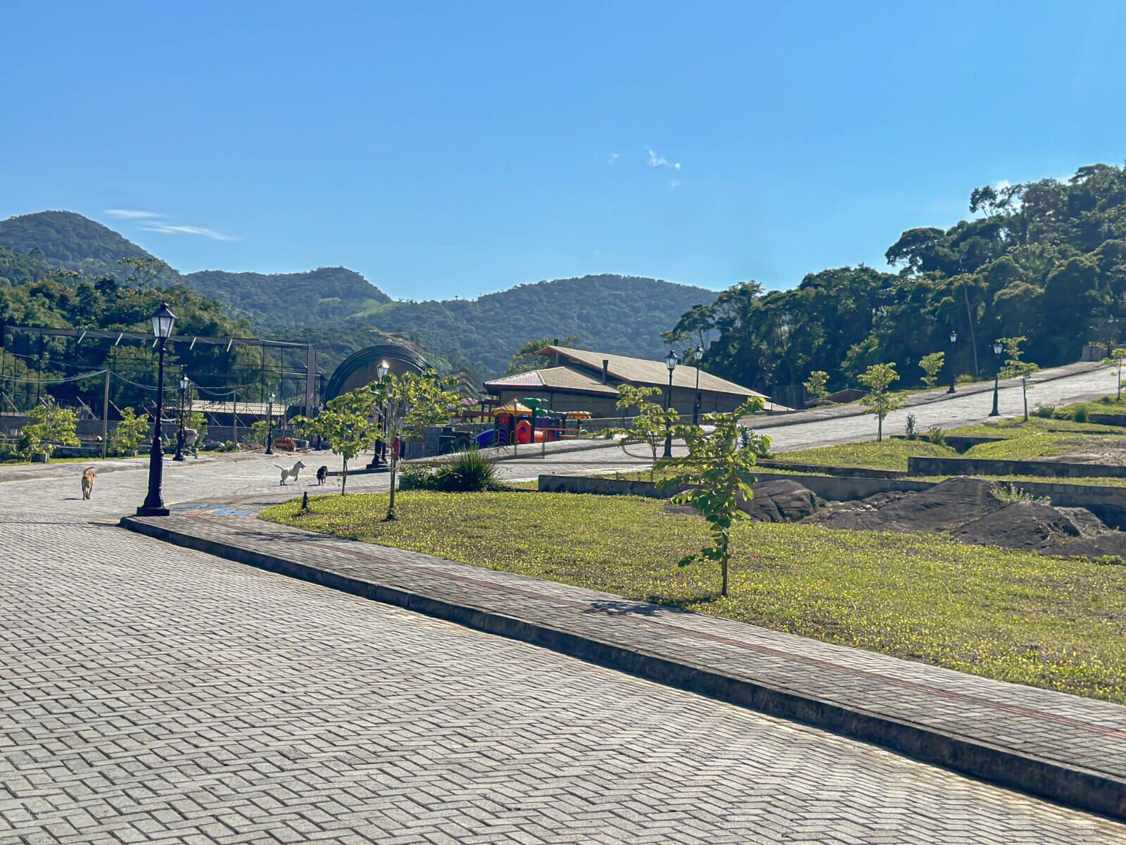 3858 - Condomínio Vale das Pedras, Terreno, Itapema.